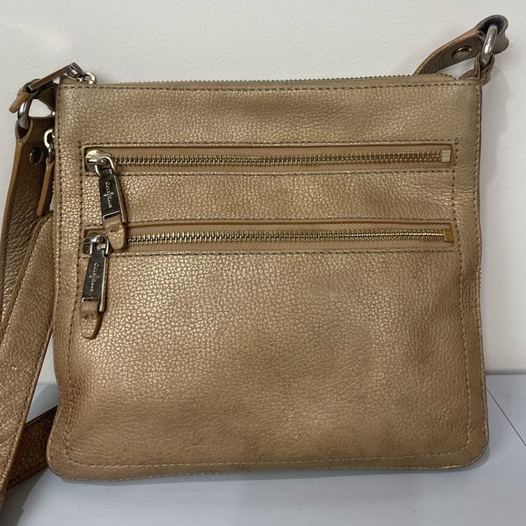 Cole Haan Sheila Leather Crossbody Purse Bag Gold w/ Matching Wallet / Set - Picture 2 of 9